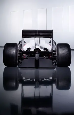 BMW_Sauber_C29_04.webp